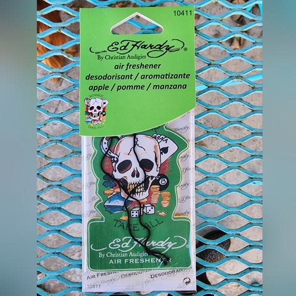 Ed hardy Car Air Freshner Love Is In The air series 24 Choices! - Picture 9 of 16